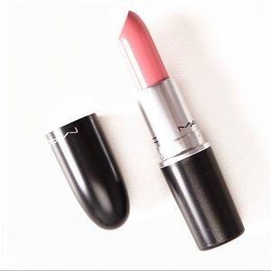 MAC Cremesheen Lipstick “Long Legged & Fabulous”